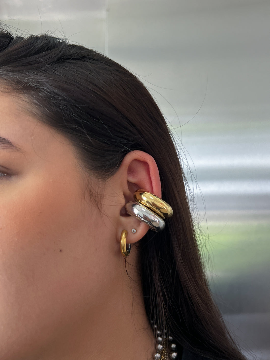Lineal earcuff