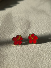 Cargar imagen en el visor de la galería, Maga studs rojas
