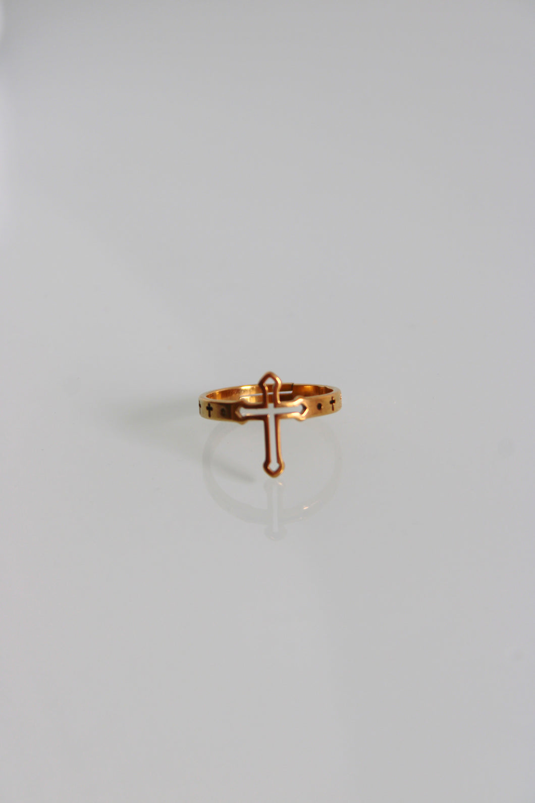 Cross ring