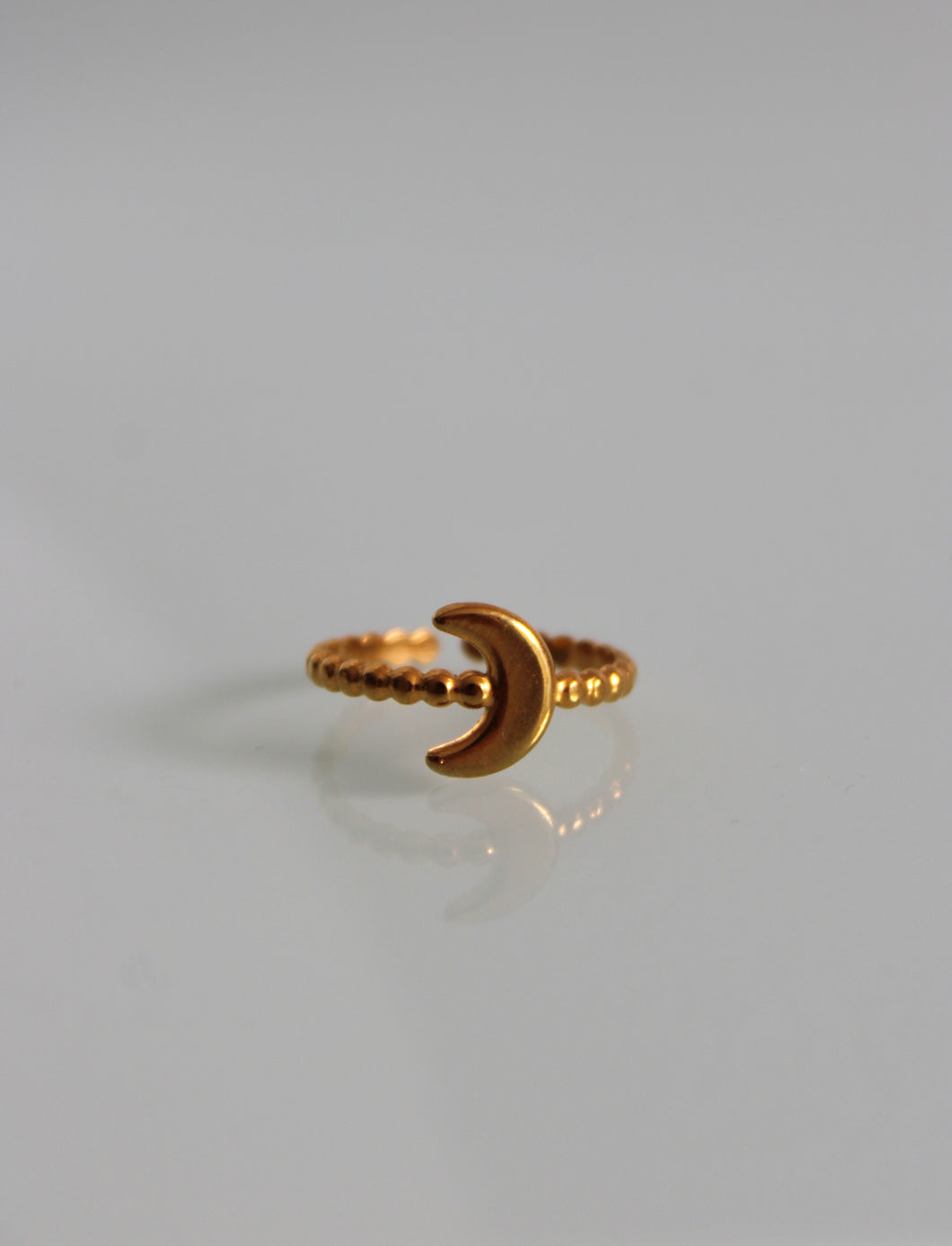 Gold moon ring